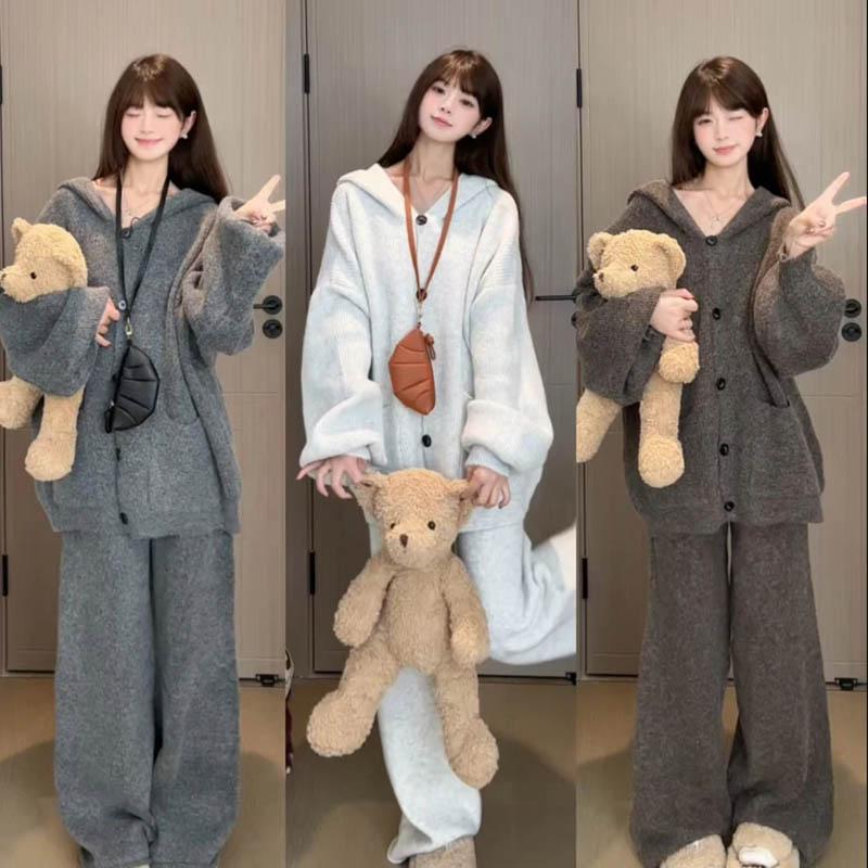 【早秋套装➕运费险】复古慵懒宽松连帽新款简约休闲两件套秋冬套装