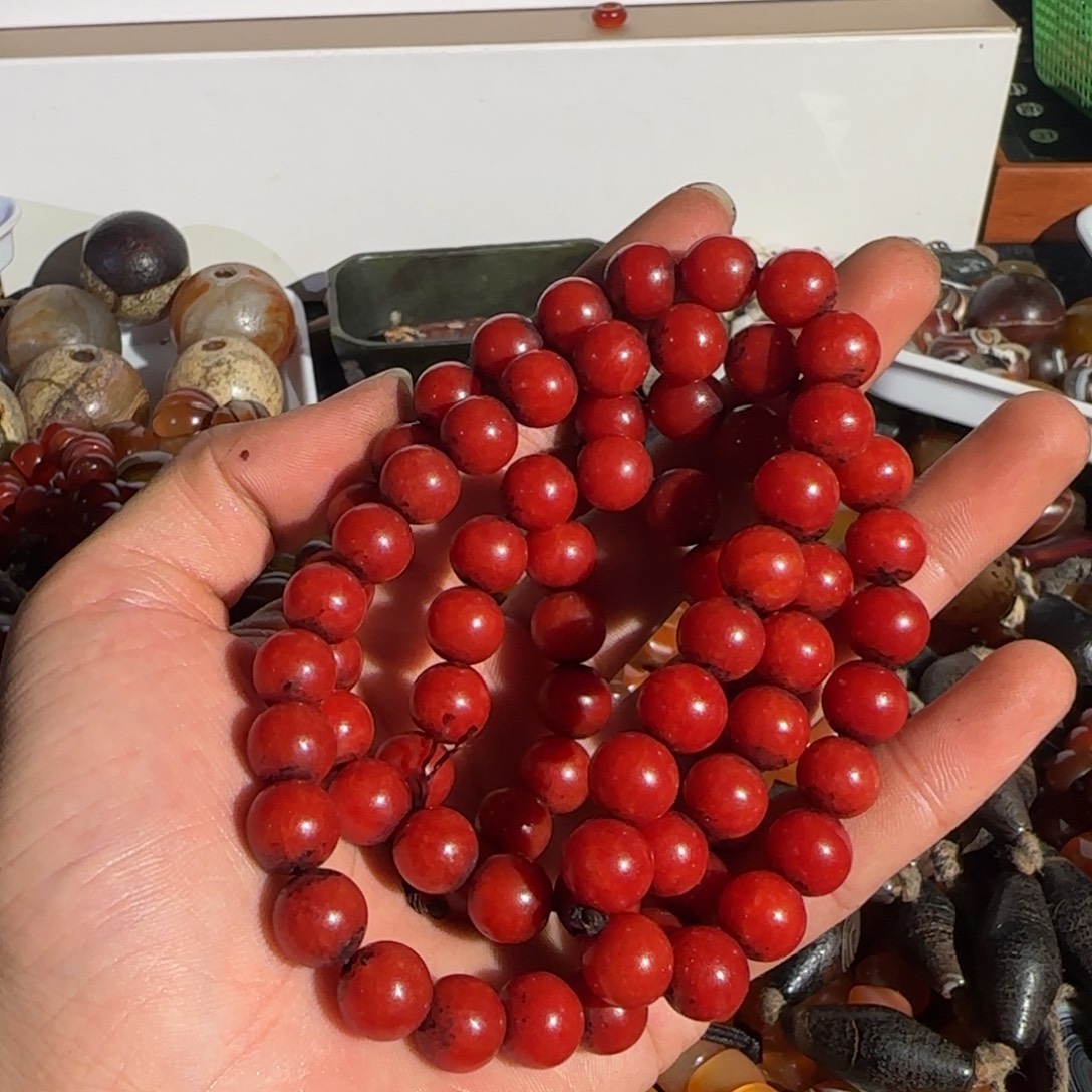 林***致玛瑙/玉髓未镶嵌颈饰