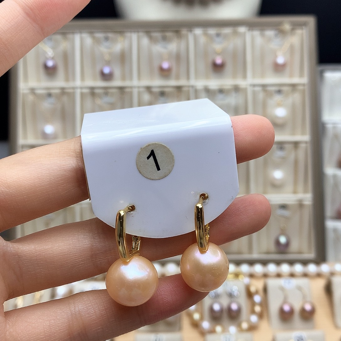 颈饰合金淡水珍珠