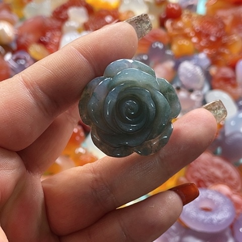 未镶嵌颈饰玛瑙/玉髓