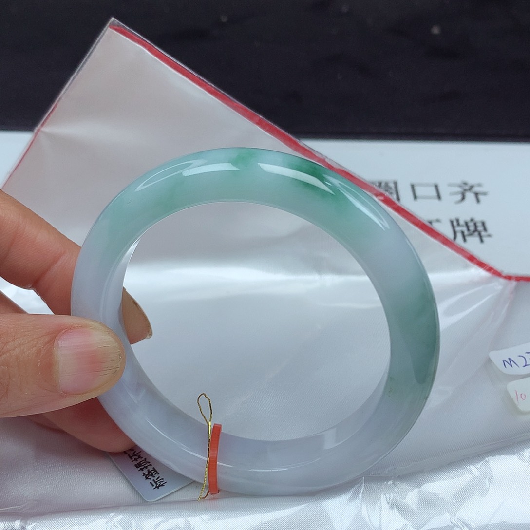 翡翠手镯（贵妃镯）未镶嵌57圈7363