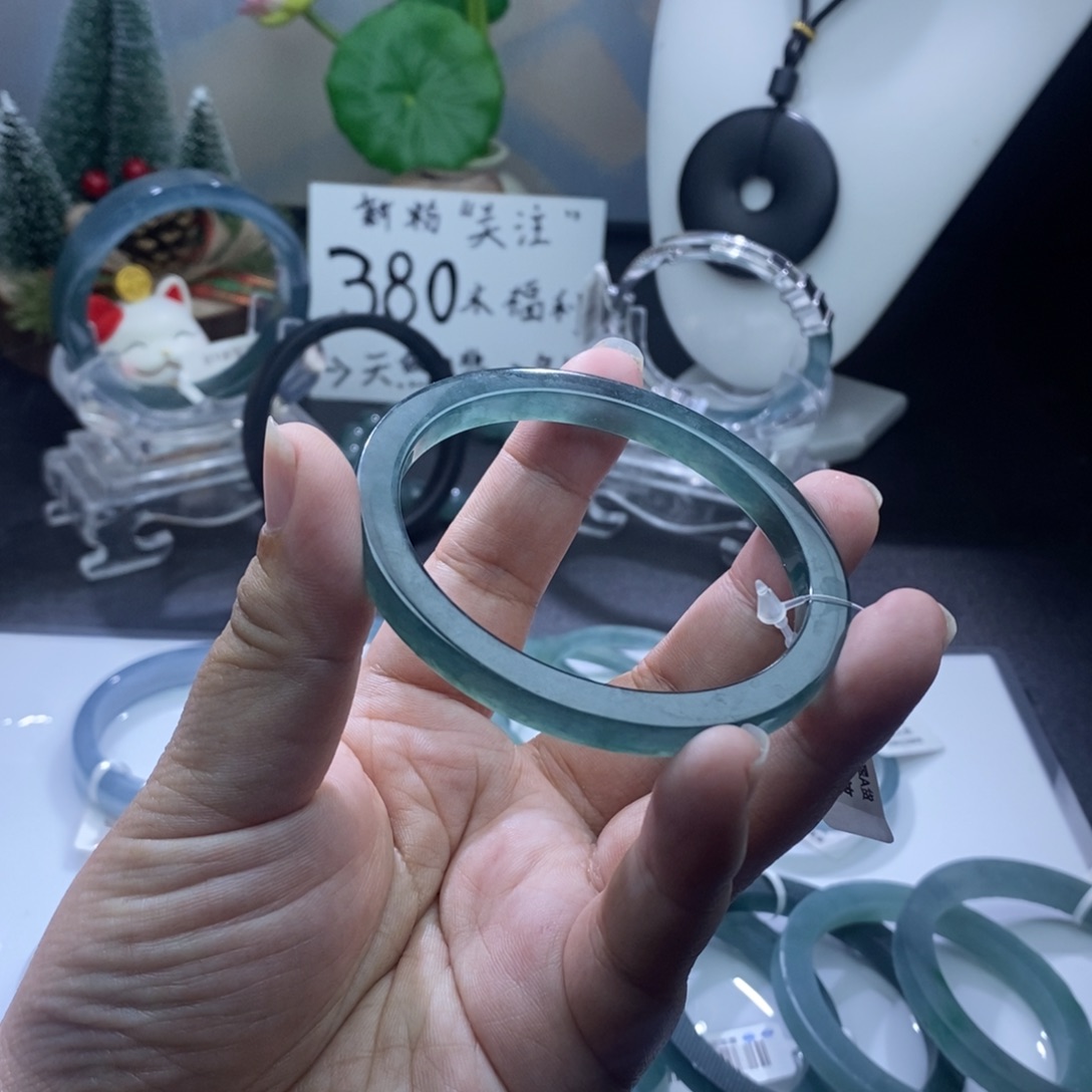 定制翡翠未镶嵌手镯海蓝方