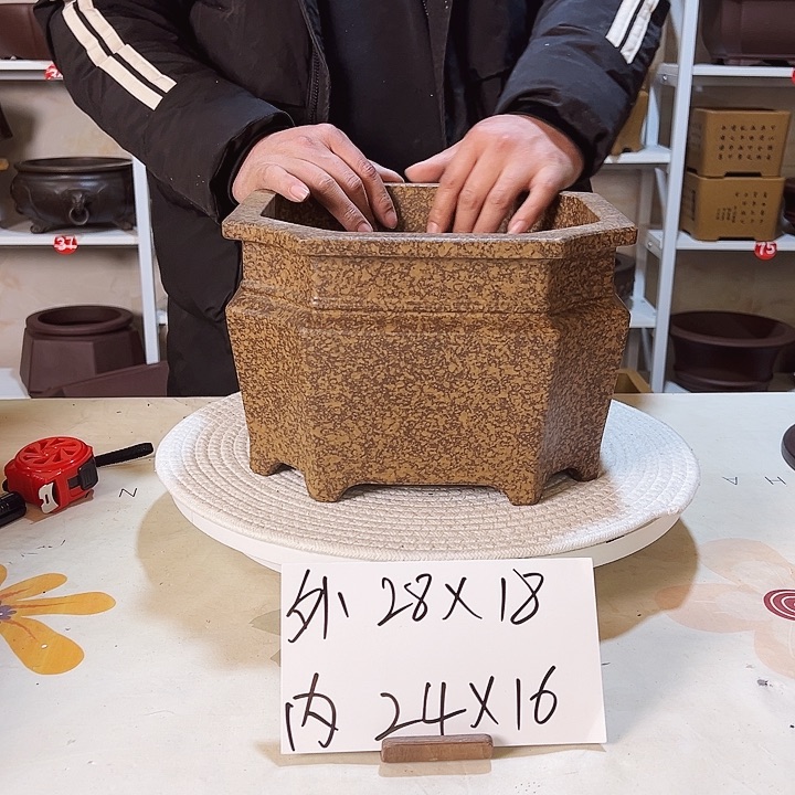 紫砂紫砂花盆呵呵