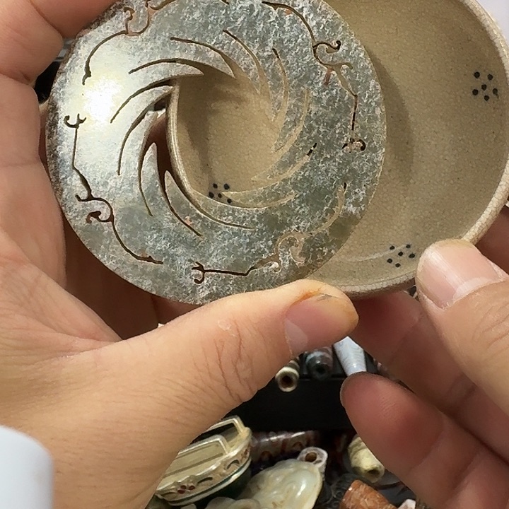 摆件瓷自顾自的一个