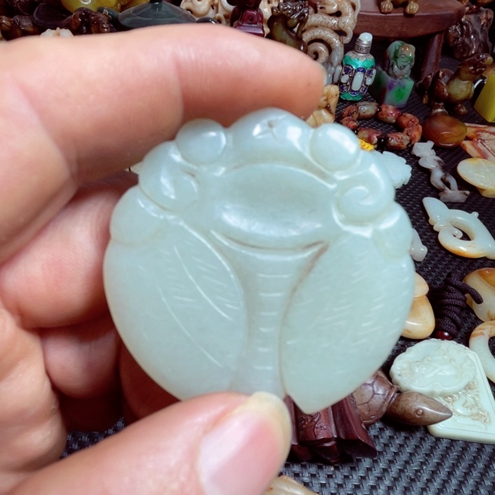 滴血莲花菩提把件