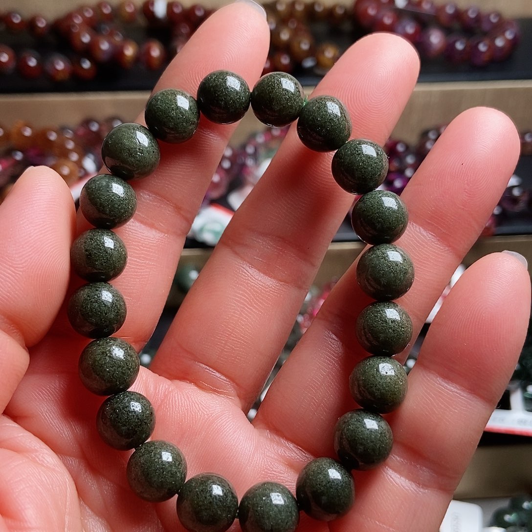 水晶手链未镶嵌满盆10