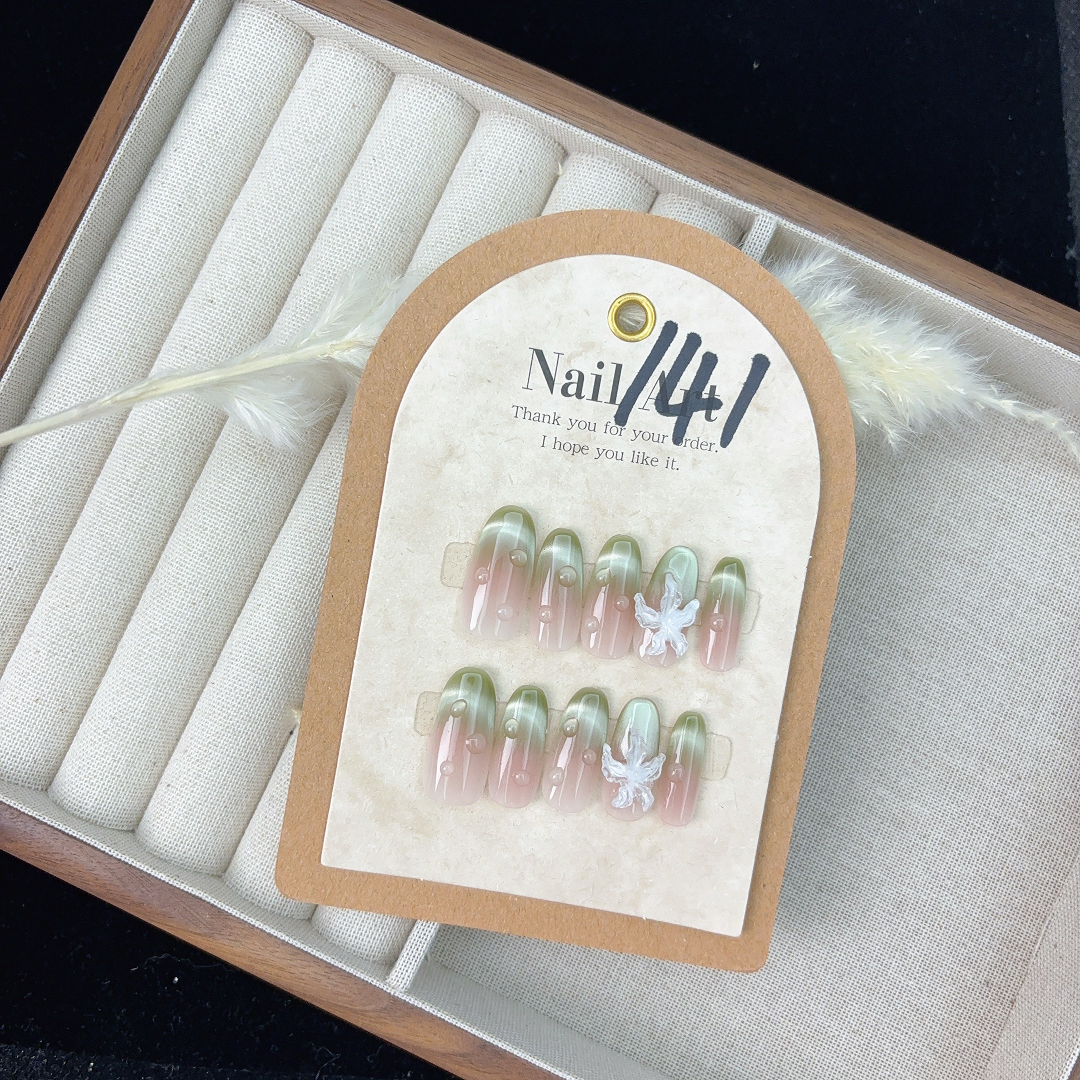 绿野仙踪清新浅绿蝴蝶猫眼穿戴甲ins高级感显白指甲贴片 141