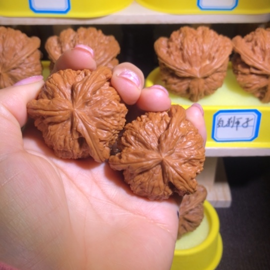 顺***势手串/手链核桃白狮子