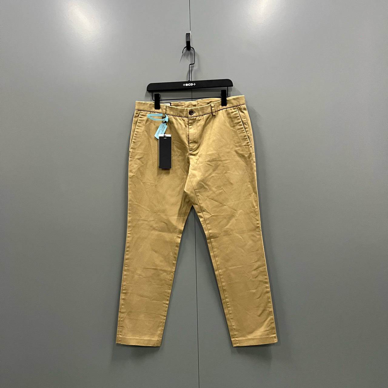 GUCCI 古驰 卡其色背后刺绣logo长裤 50码/95新/公价6000fg204258