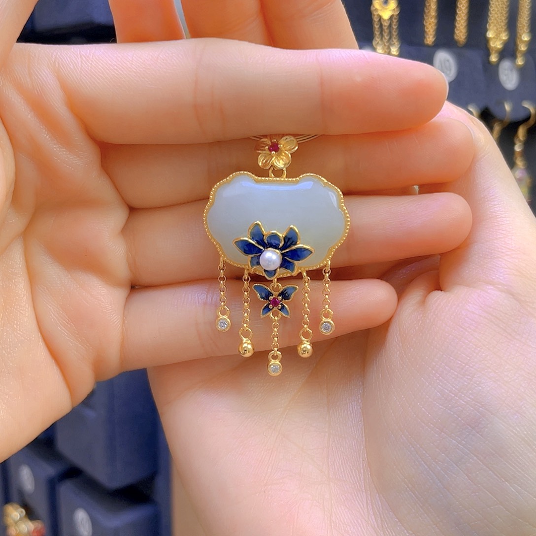 和田玉颈饰银S925镀金镶嵌