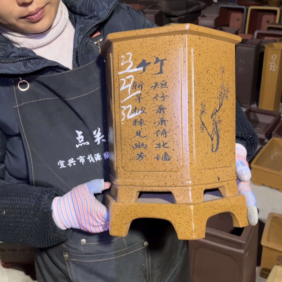 紫砂花盆盆景艺术