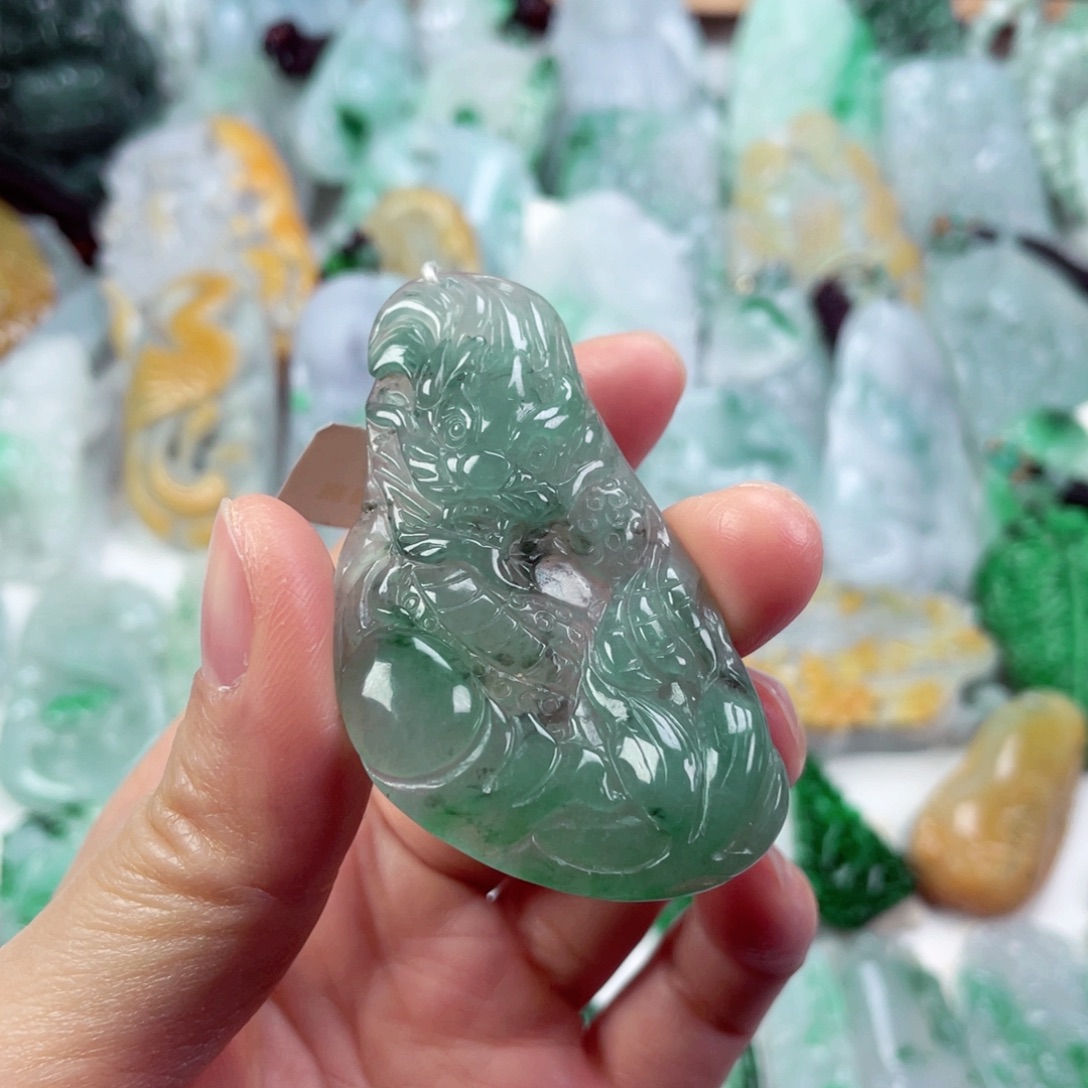 翡翠未镶嵌吊坠(不含链)