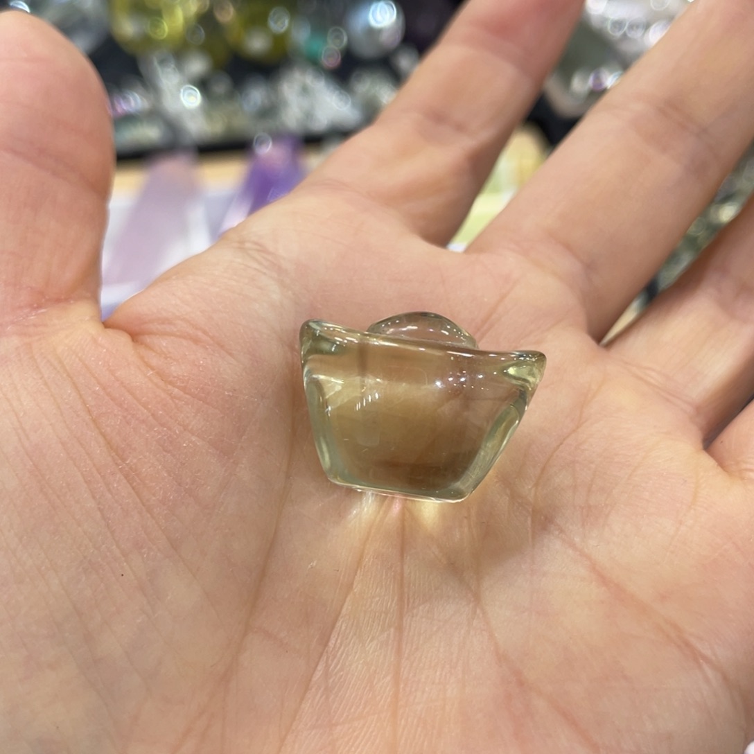 黄晶元宝吊坠未镶嵌