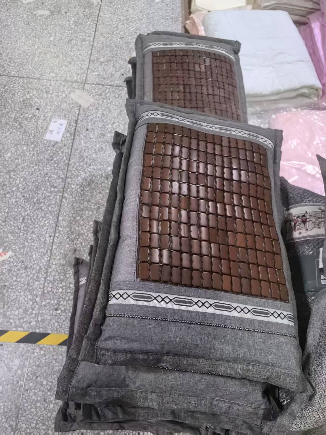 《厚广家》3楼61×38立体麻将竹片凉枕 发1个 不挑款 瑕疵