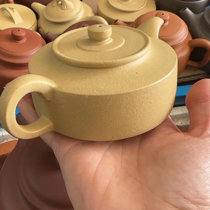 恋***旧茶壶紫砂梨皮本绿220cc