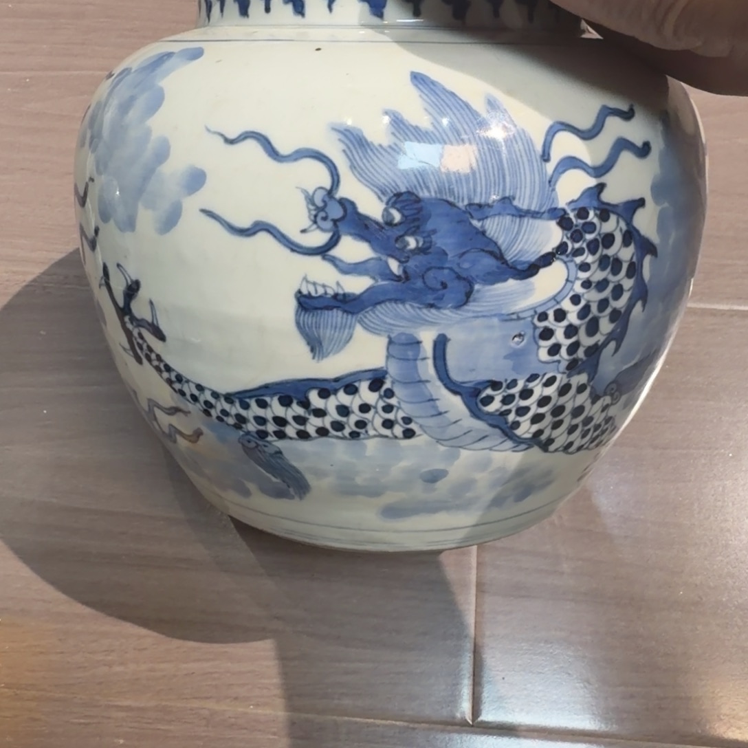 其他青花云龙三现罐子