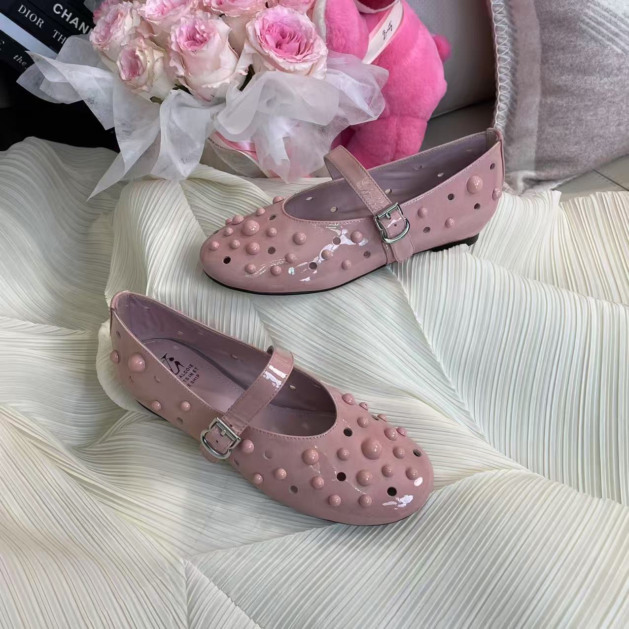 范戈希牛皮跟高2CM单鞋圆头春季女气质浅口时尚透气百搭买1赠3