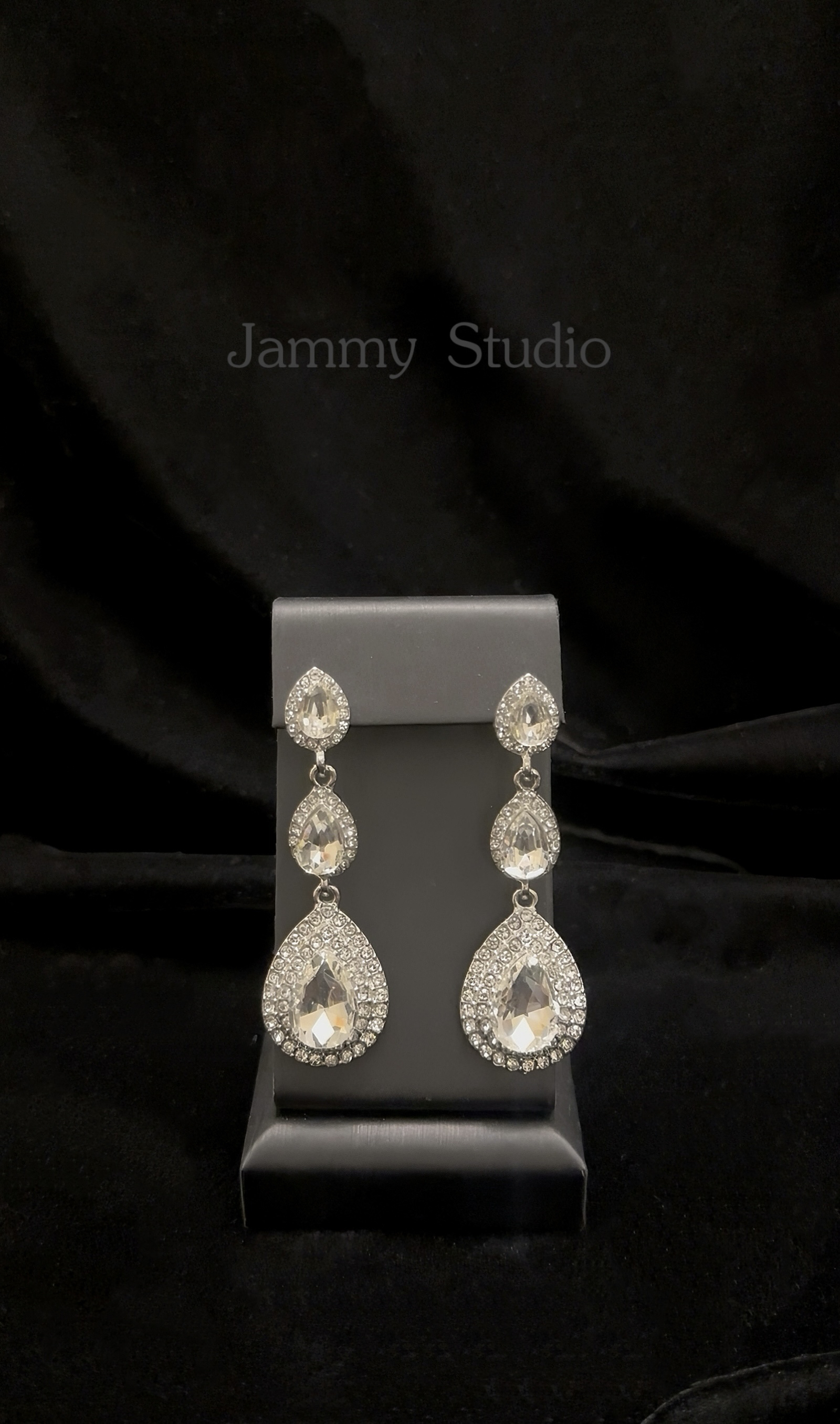 合金锆石耳饰 『水滴』轻奢水滴法式复古超闪耳饰