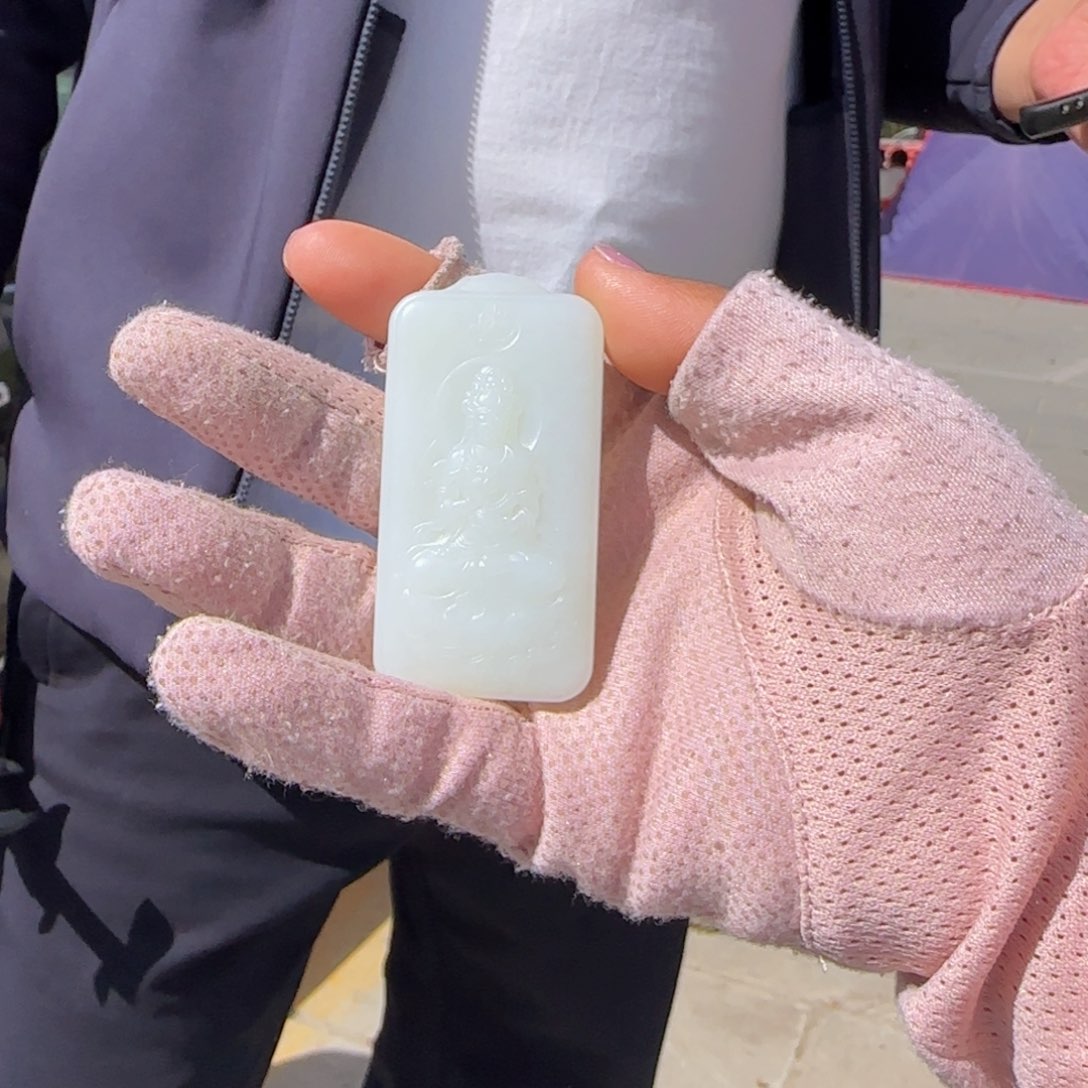 和田玉未镶嵌颈饰43