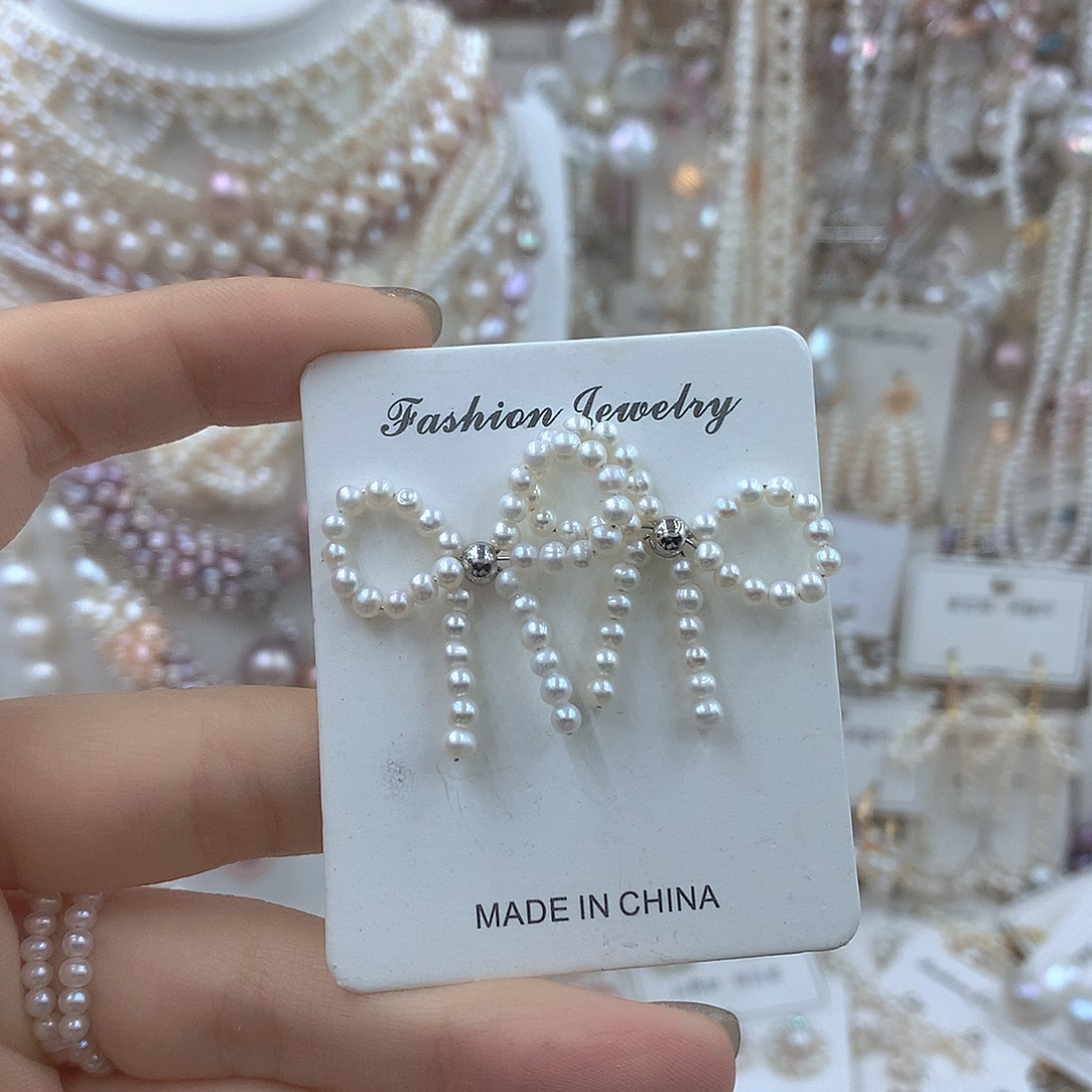 银S925镶嵌耳饰淡水珍珠