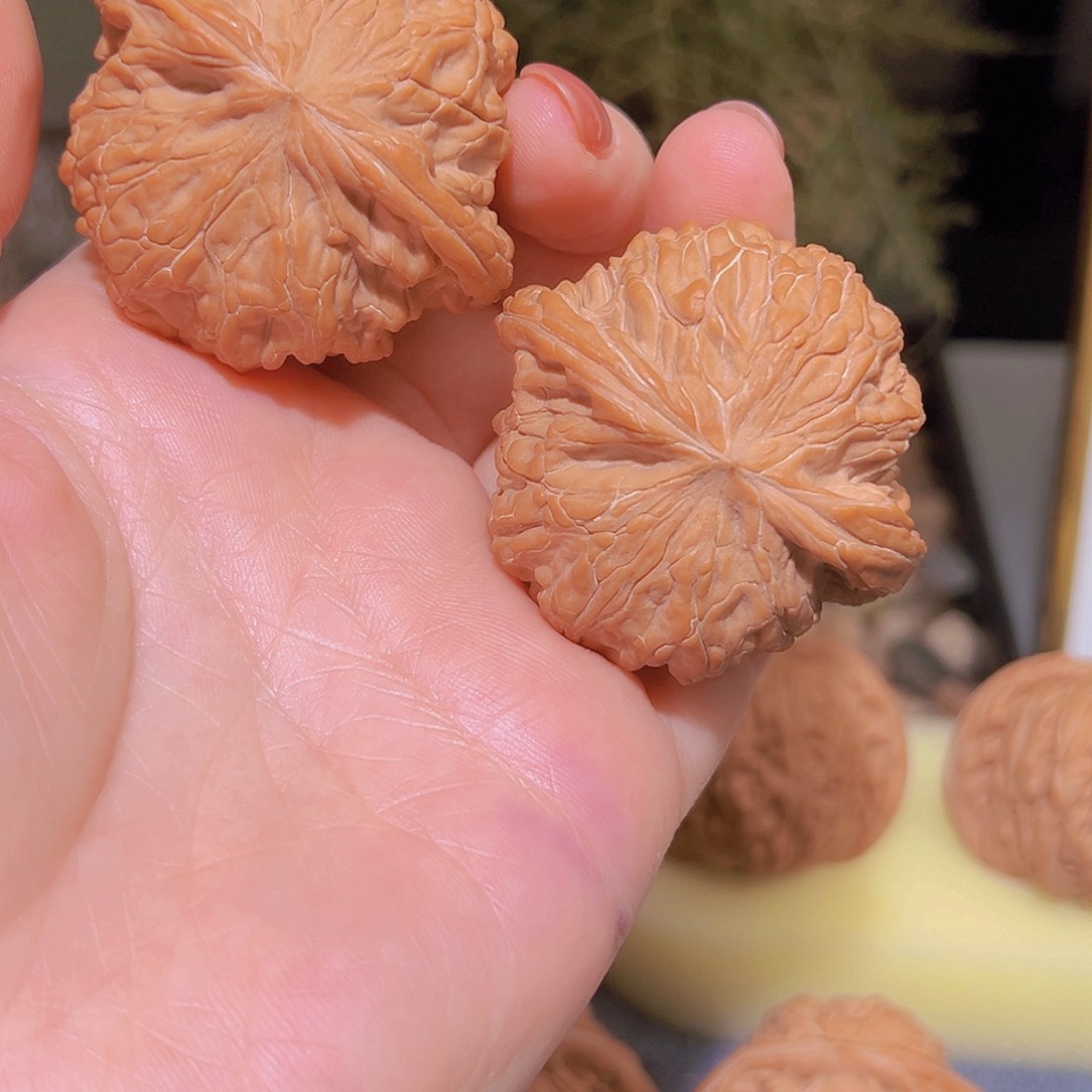 文玩核桃吊坠瑞*汉高楼44