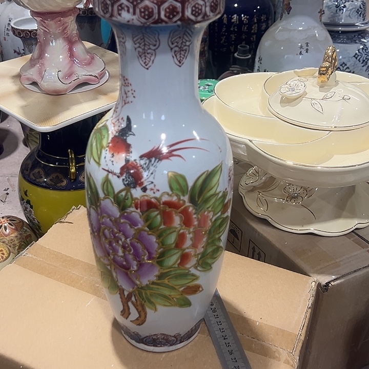 瓷片瑕。。。。。。。。。。。。。。