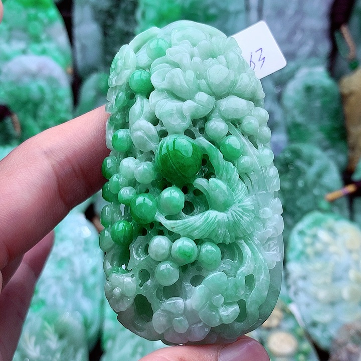 翡翠吊坠(不含链)未镶嵌