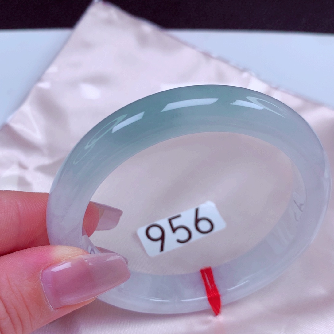 翡翠未镶嵌手镯手镯