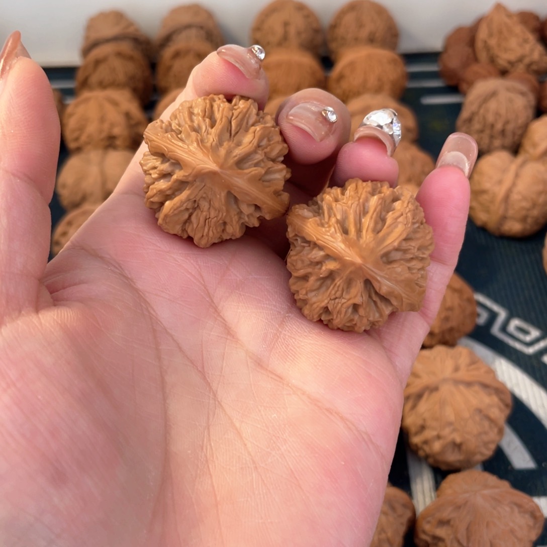 文玩核桃吊坠龙门涧34