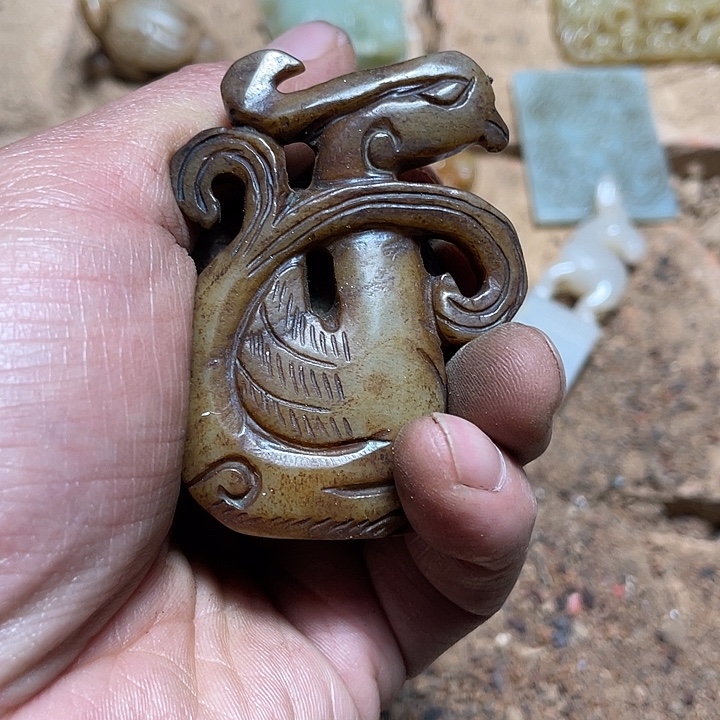 嗡***吽和田玉（糖玉）未镶嵌颈饰