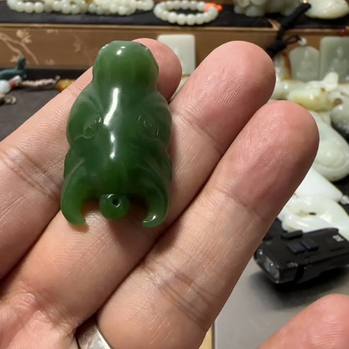 夜***星和田玉（碧玉）未镶嵌颈饰