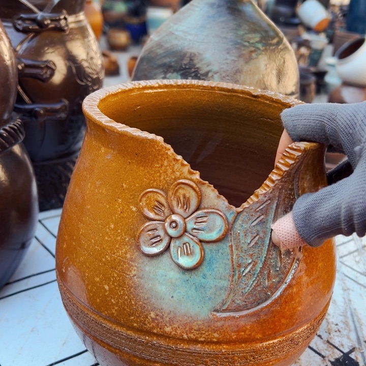 紫砂花盆高约21口约16瑕疵无孔