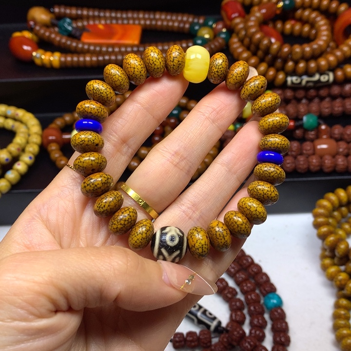 星月菩提吊坠菩提