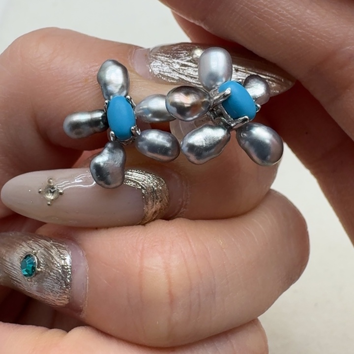 银S925镶嵌海水珍珠耳饰