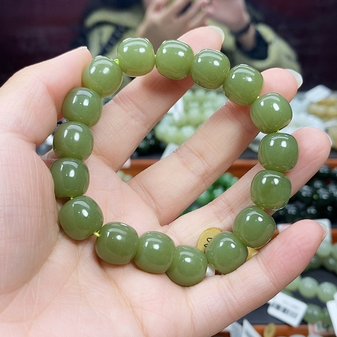 和田玉手链未镶嵌