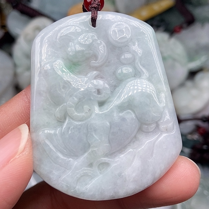 颈饰未镶嵌翡翠翡翠
