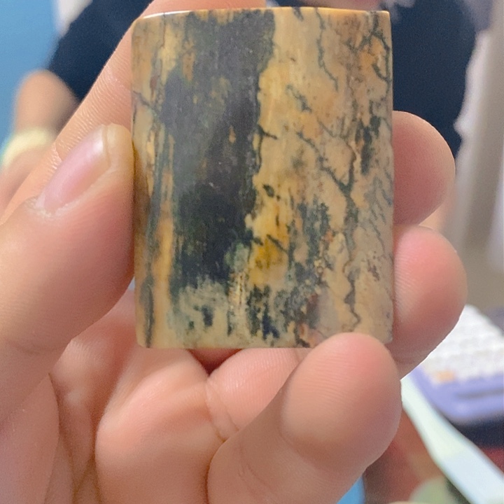 天然猛犸牙雕刻残次品