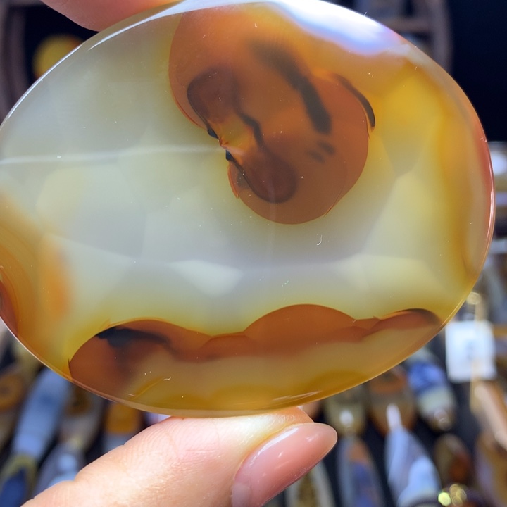 玛瑙/玉髓颈饰未镶嵌