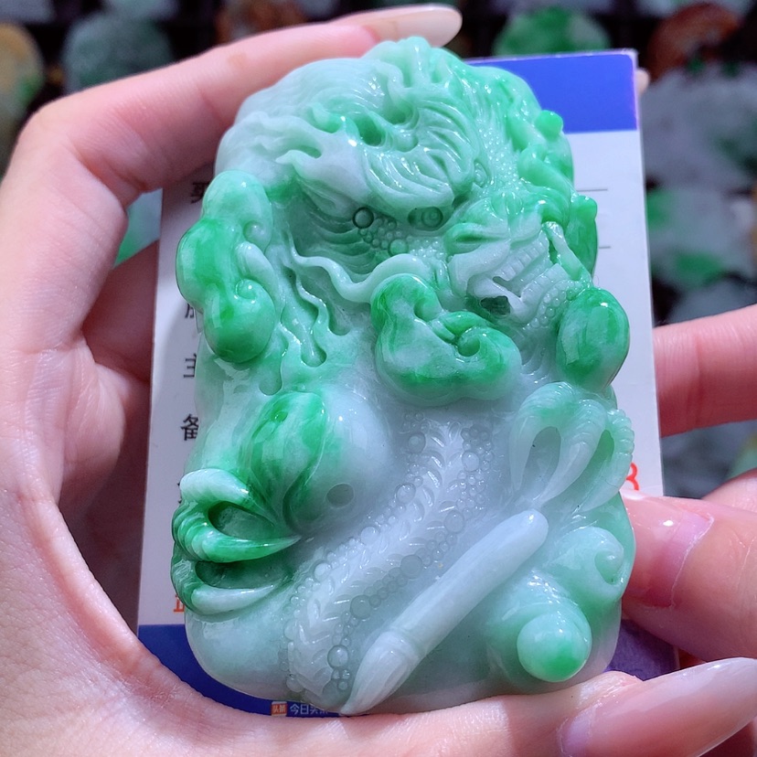 【闪购商品】翡翠颈饰未镶嵌挂件