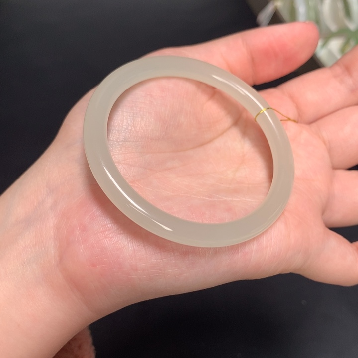 和田玉手镯未镶嵌53