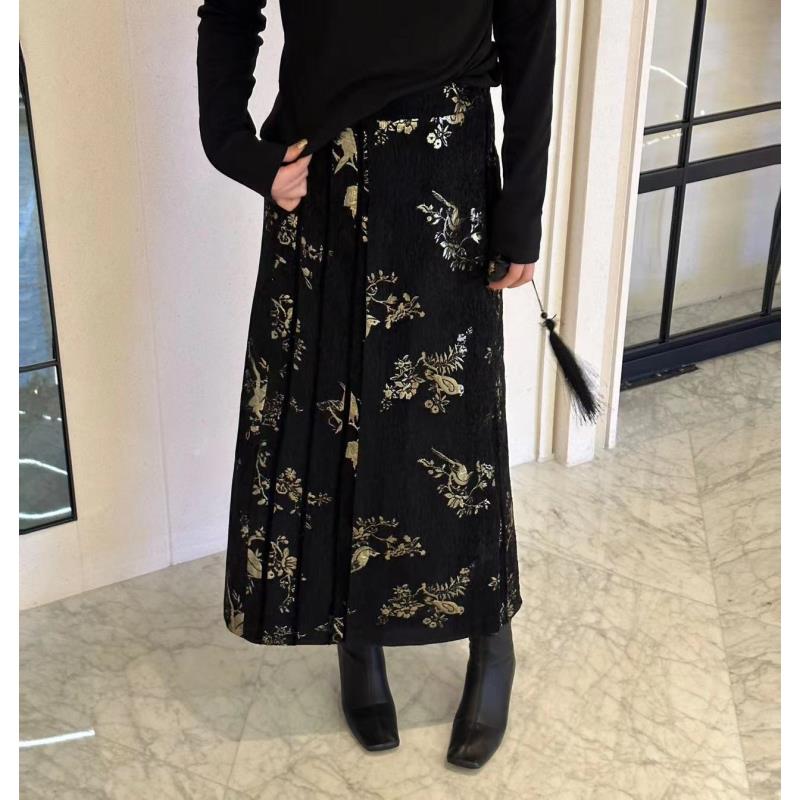  琪琪怪怪大码新中式拜年服中国风烫金复古半身马面裙D22820QQ