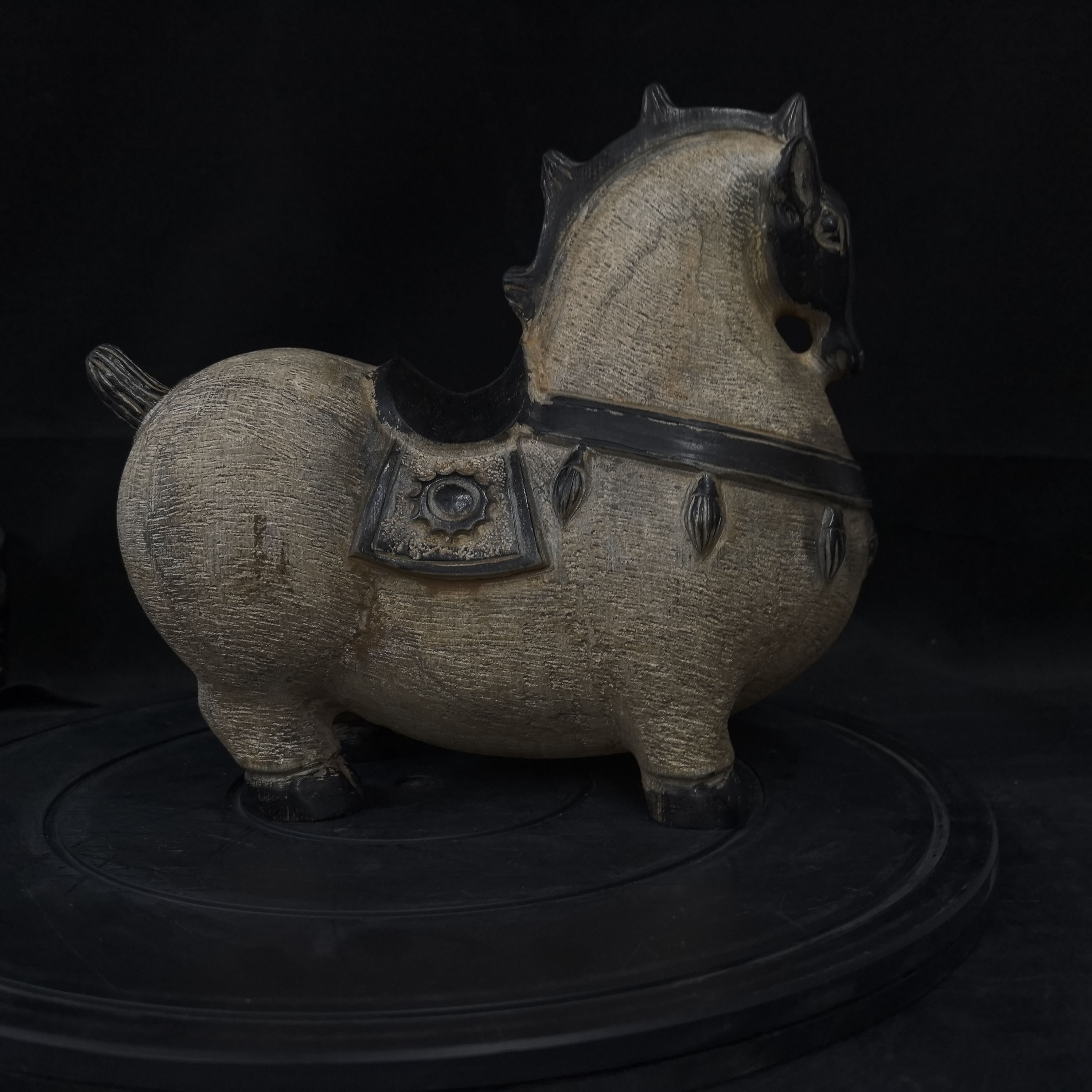 山西聚鹏阁石雕青石马摆件工艺品【高25厘米】客厅会所桌面摆件