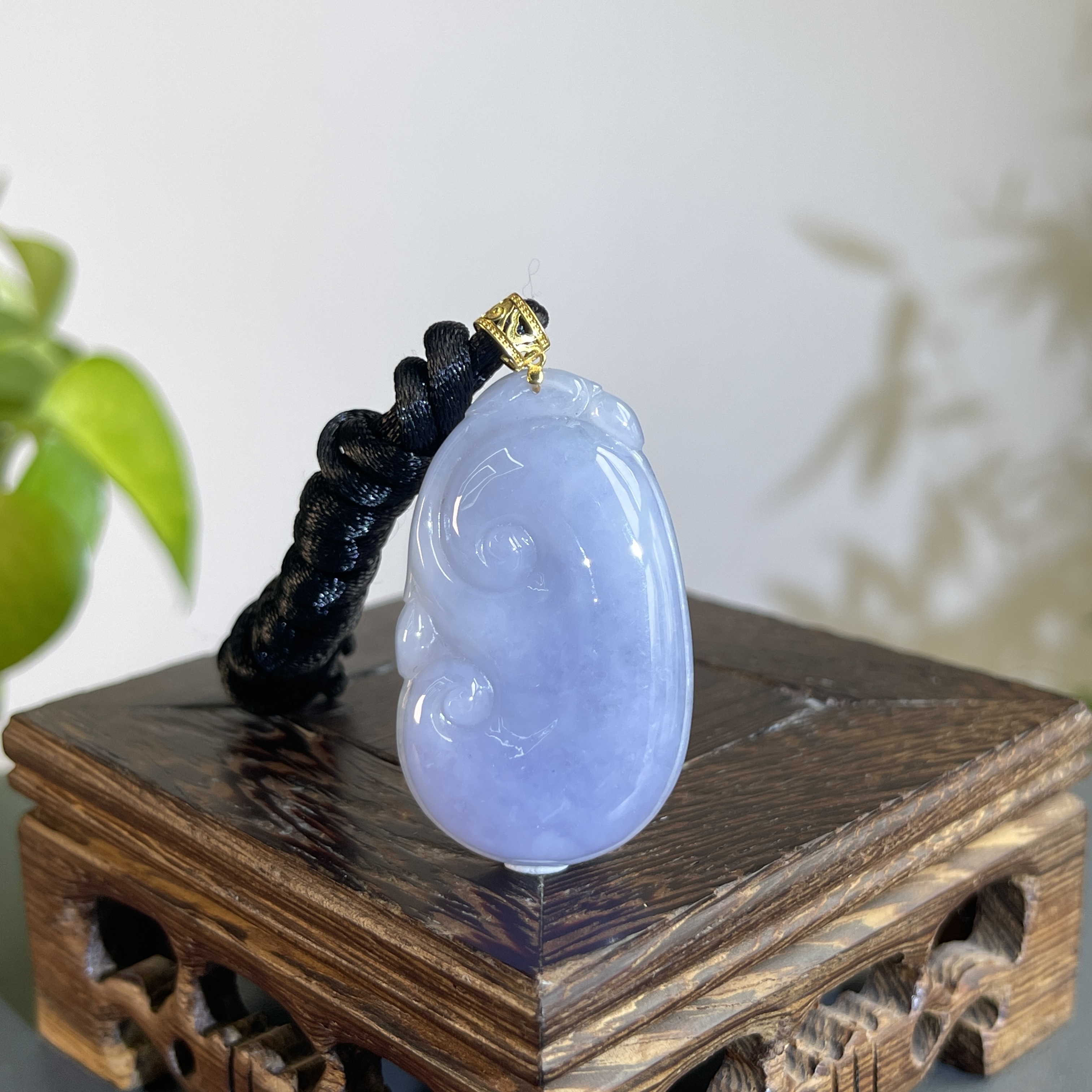 JXA08-103 天然缅甸翡翠A货 18K金扣如意