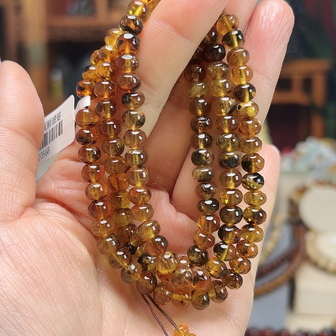 琥珀未镶嵌裸石抚顺琥珀六11568