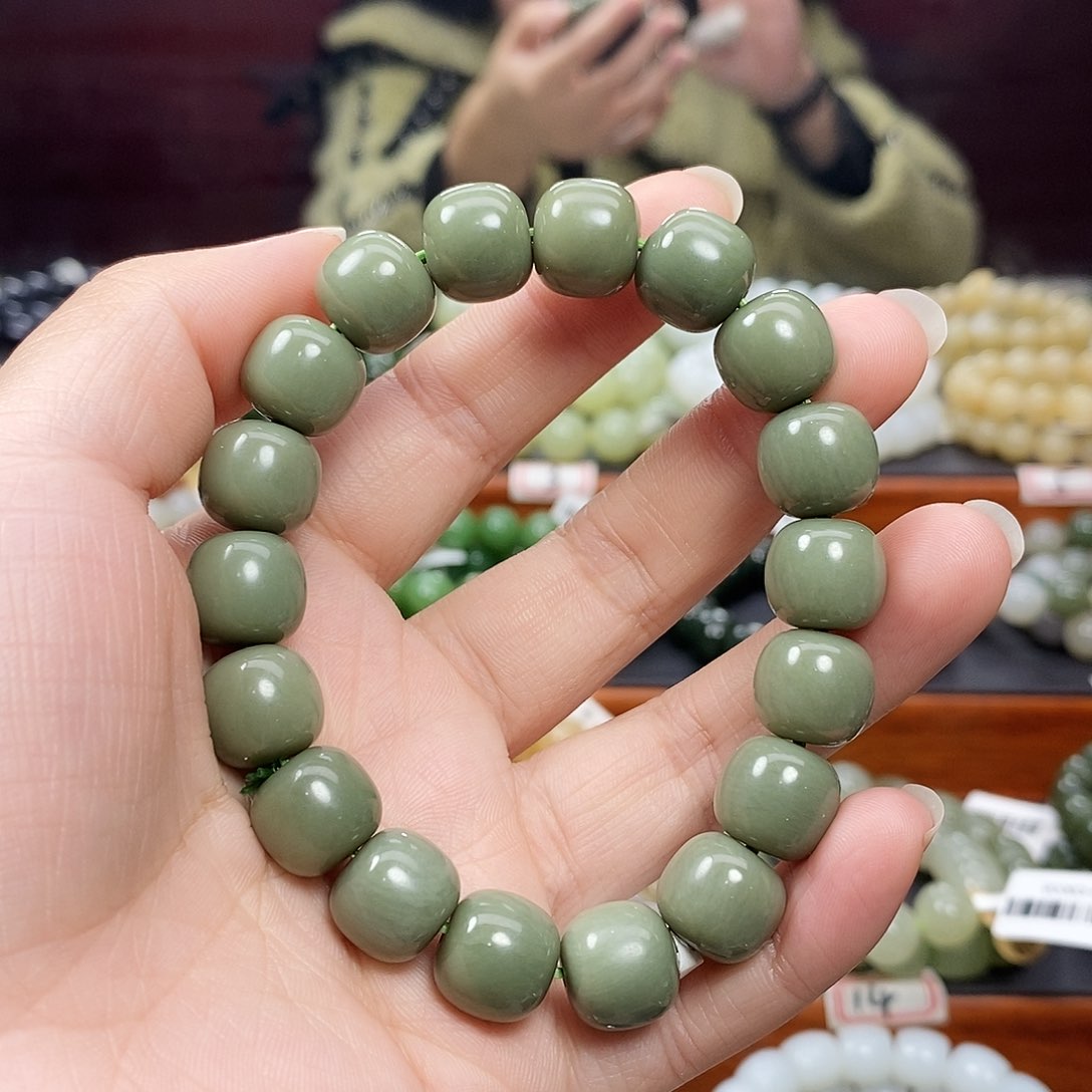 和田玉手链未镶嵌