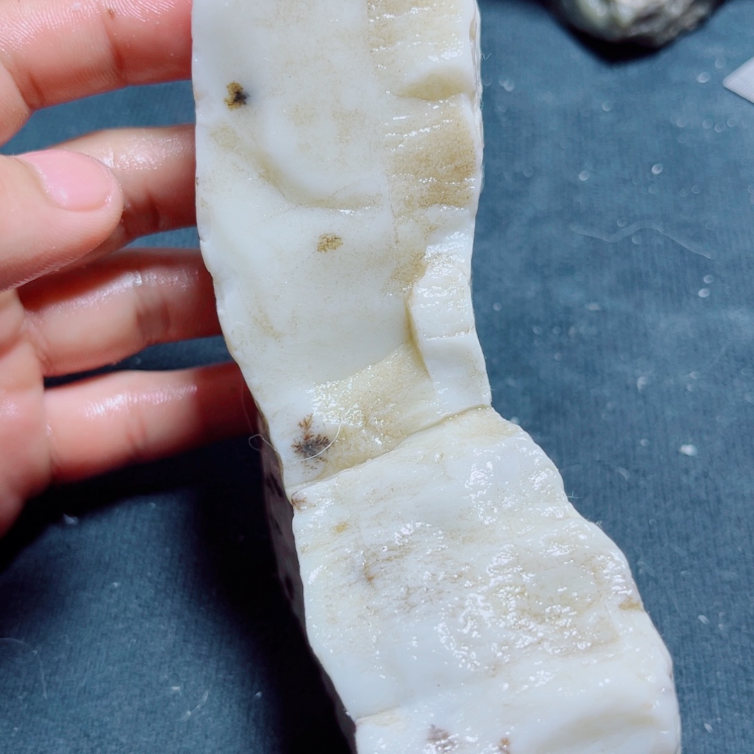 未镶嵌和田玉珠宝奇石