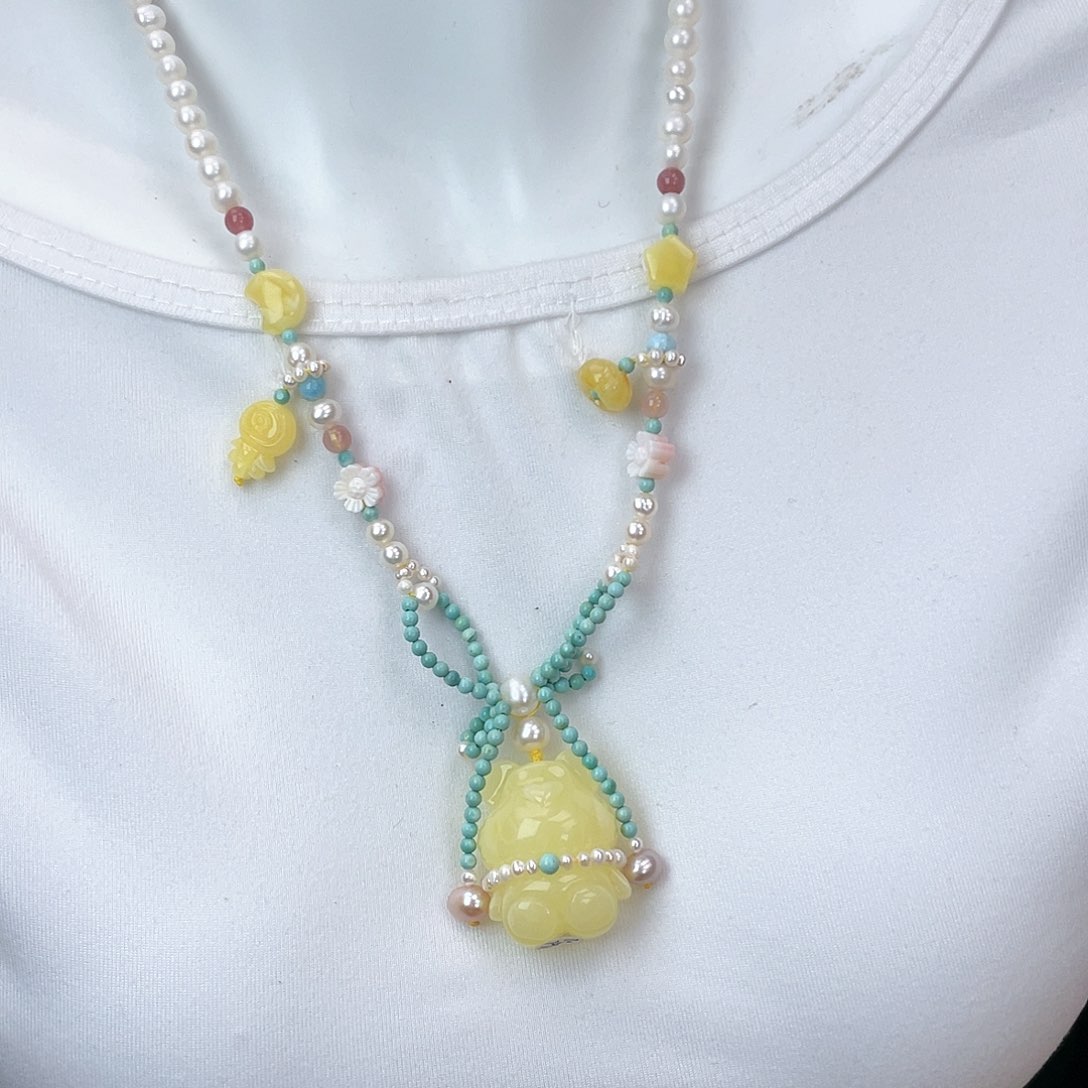 琥珀裸石未镶嵌蜜蜡