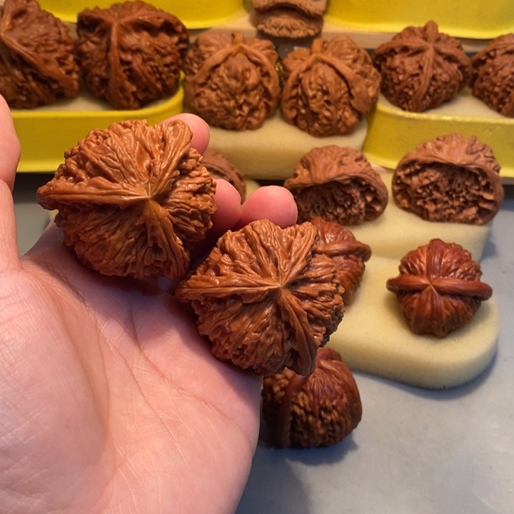 S***l吊坠文玩核桃kjjjjjjjn