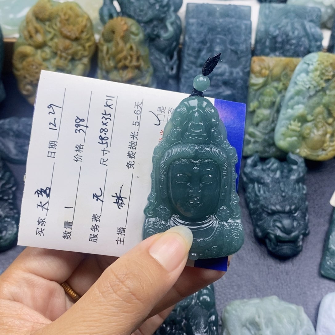 未镶嵌定制翡翠翡翠