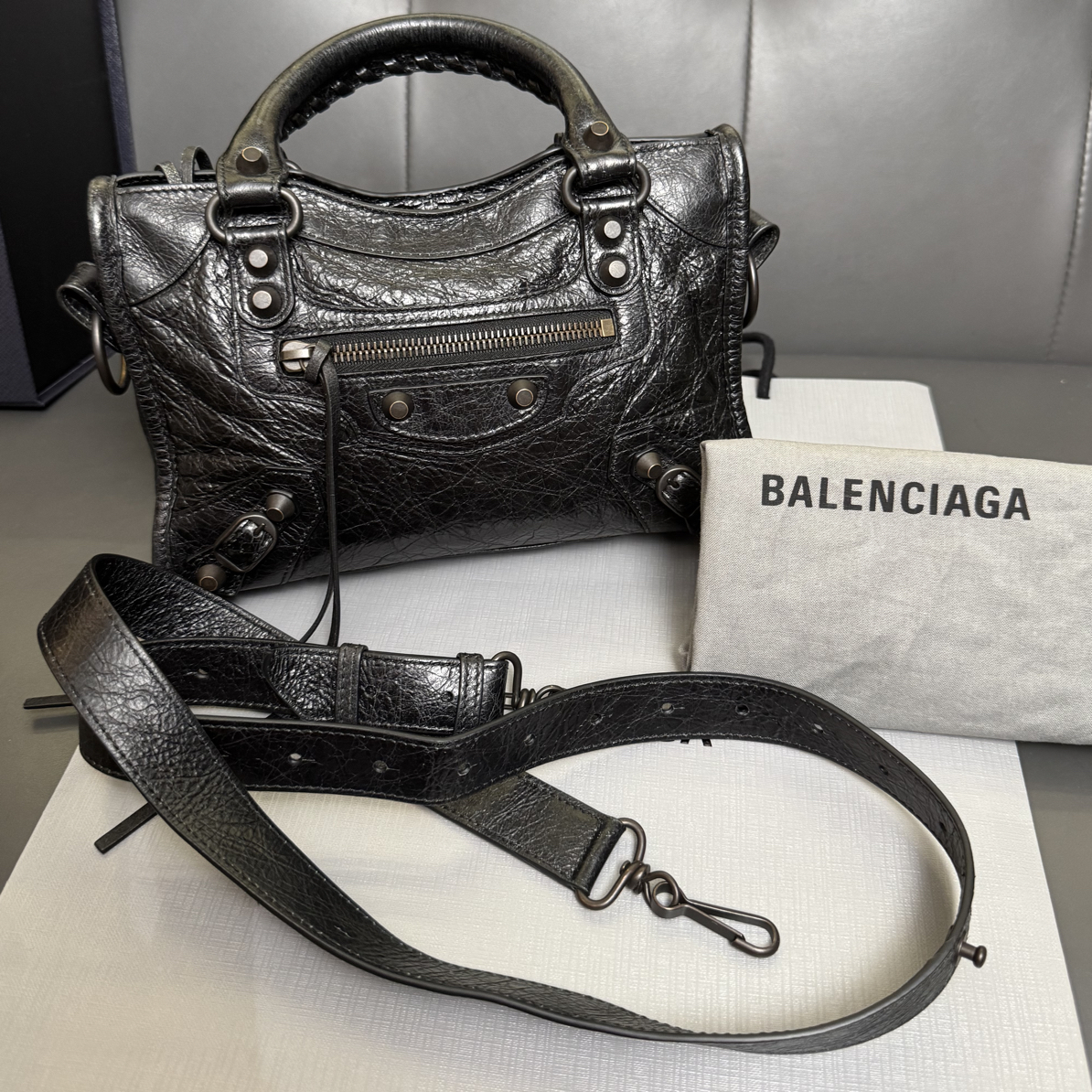 99新 Balenciaga/巴黎世家 巴黎世家25年新款mini黑色机车包
